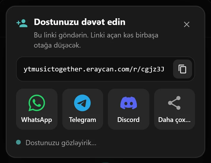Otaq linki və WhatsApp, Telegram, Discord düymələri olan dəvət pəncərəsi