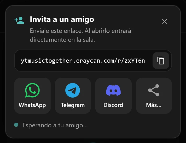 La ventana de invitación con el enlace de la sala y botones de WhatsApp, Telegram y Discord
